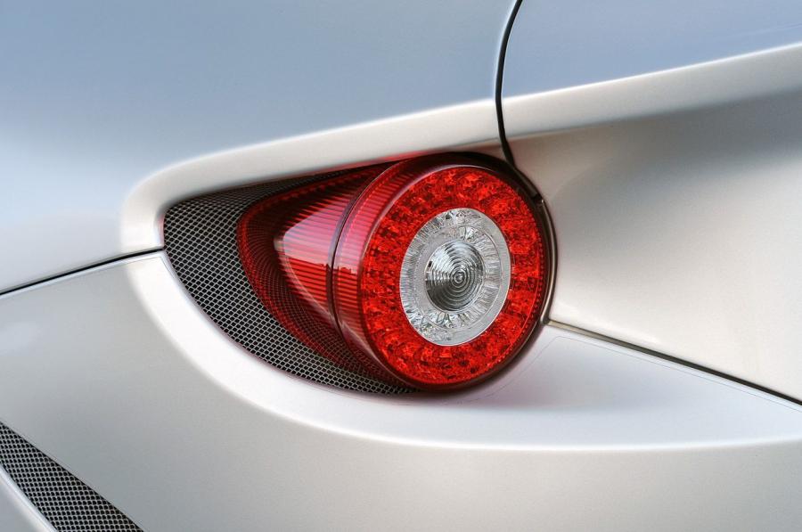  Ferrari FF 2013 года  (фото 36 из 69)